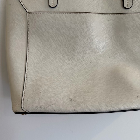 Kate Spade Cream Shoulder Bag - Picture 4 of 6